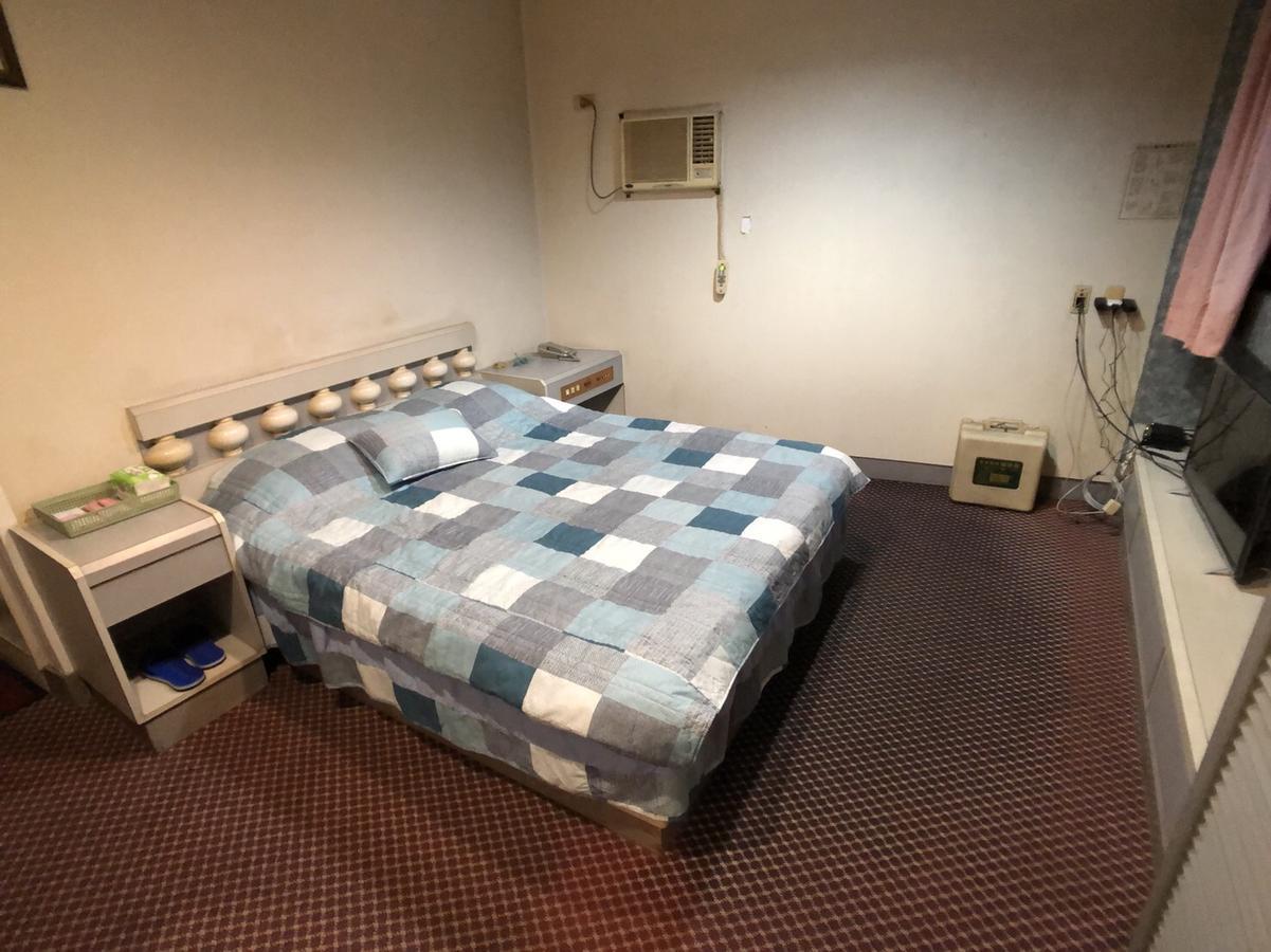 Ya Shi Deng Hotel 자오시 외부 사진